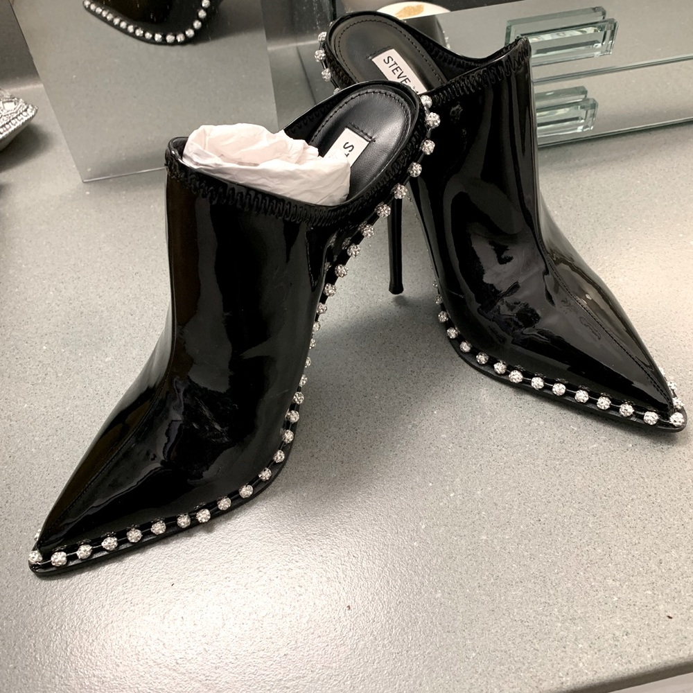 Ladies dress high heels